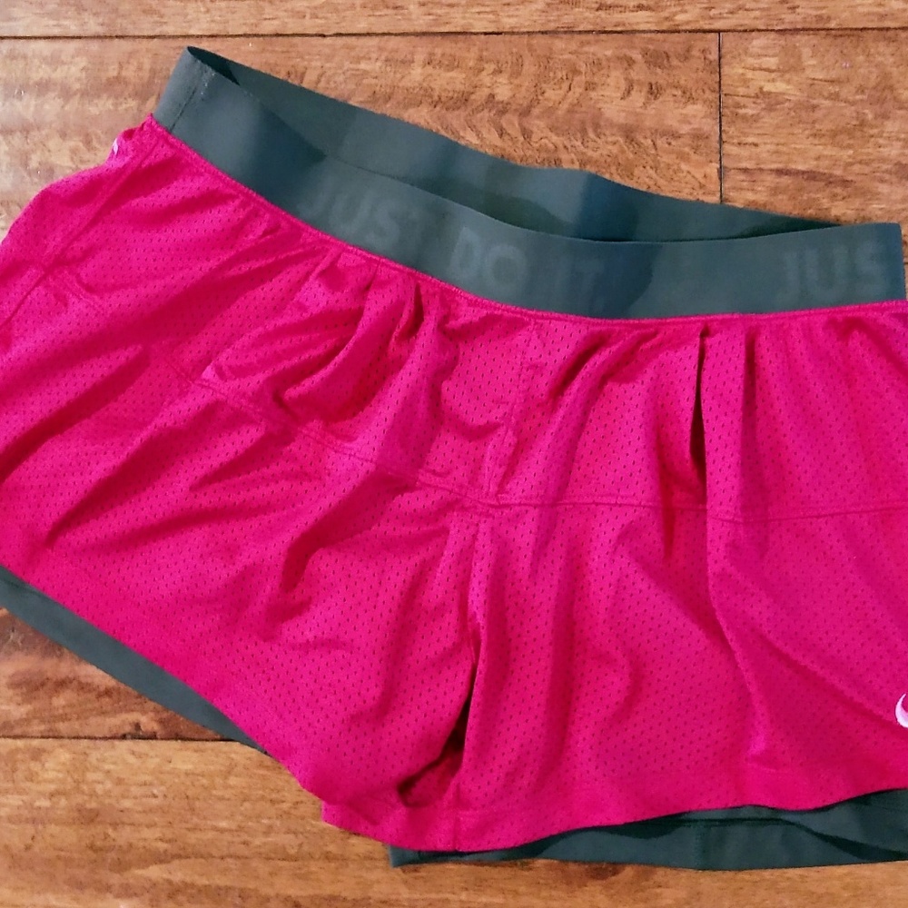 Nike ✔️ 2-in-1 running shorts